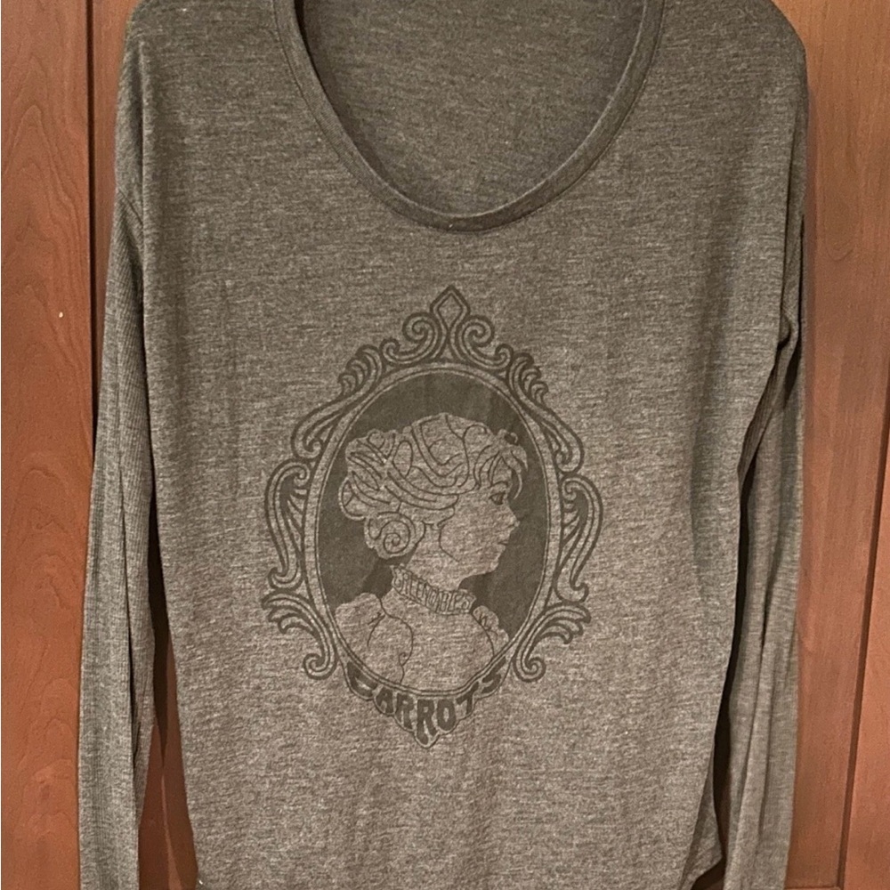 Anne Of Green Gables Lightweight/Sheer Long-Sleeve T-shirt, low scoop neck, sz S